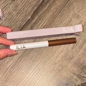 ILIA Eye Stylus Shadow Sticks in color Patina and Brocade.